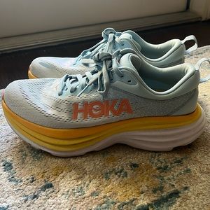 Women’s Hoka Bondi 8